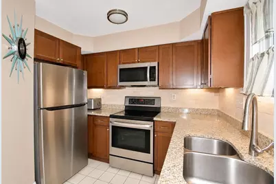 169 Main St #16, West Springfield, MA 01089 - Photo 15