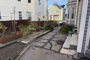 61 Butterfield St, Lowell, MA 01854 - Photo 29