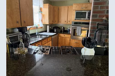 61 Butterfield St, Lowell, MA 01854 - Photo 5