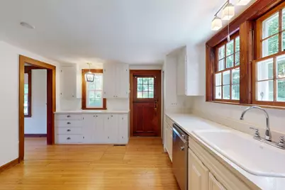 661 Bernardston Rd, Greenfield, MA 01301 - Photo 7