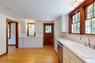 661 Bernardston Rd, Greenfield, MA 01301 - Photo 7