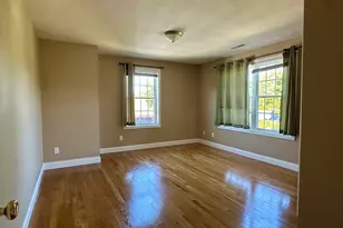 33 Belmont St, Reading, MA 01867 - Photo 17