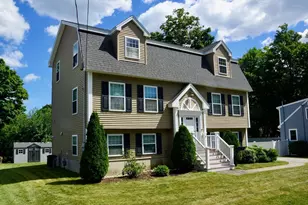33 Belmont St, Reading, MA 01867 - Photo 3