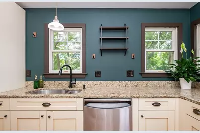 22-R Andover St, Peabody, MA 01960 - Photo 15