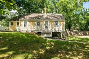 22R Andover St, Peabody, MA 01960 - Photo 3