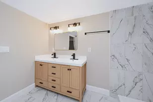16 Winter Pl, Winchendon, MA 01475 - Photo 37