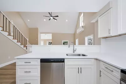 16 Winter Pl, Winchendon, MA 01475 - Photo 11