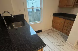 59 Washington St, Westfield, MA 01085 - Photo 7