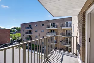 121 Tremont St, Boston, MA 02135 - Photo 25
