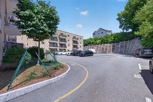 121 Tremont St, Boston, MA 02135 - Photo 31