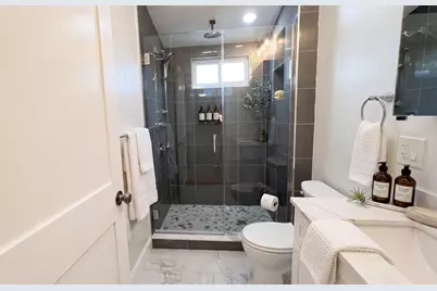 9 Crestway Rd, Boston, MA 02128 - Photo 21