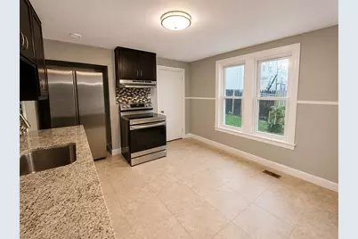 41 Edward St #1, Worcester, MA 01605 - Photo 5