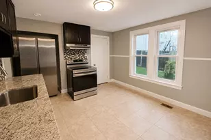 41 Edward St, Worcester, MA 01605 - Photo 5