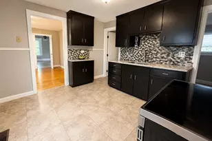 41 Edward St, Worcester, MA 01605 - Photo 3