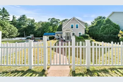 119 Spring St, Rockland, MA 02370 - Photo 3