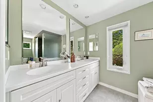 42 N Shore Dr, Dartmouth, MA 02748 - Photo 19
