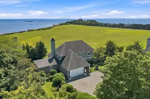 42 N Shore Dr, Dartmouth, MA 02748 - Photo 1