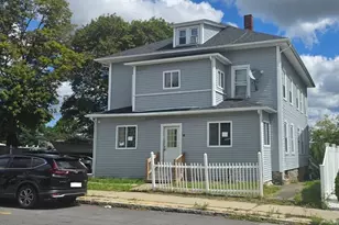 56 Plantation St, Worcester, MA 01604 - Photo 1
