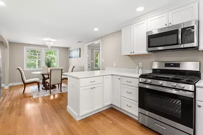 108 Westford, Chelmsford, MA 01824 - Photo 5