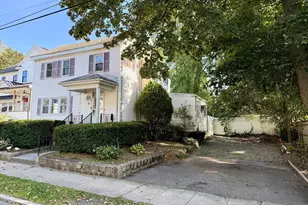 18 Flint Ave, Stoneham, MA 02180 - Photo 5