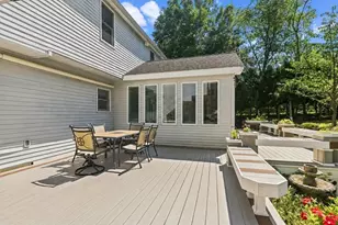 36 Pine St, Berkley, MA 02779 - Photo 9