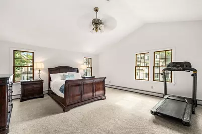 21 Chester St, Amesbury, MA 01913 - Photo 15