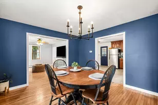21 Chester St, Amesbury, MA 01913 - Photo 9