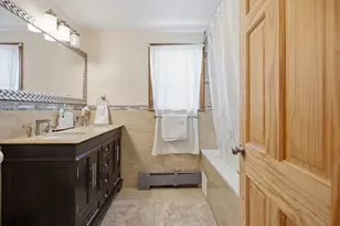 76 Woodcliff Rd, Quincy, MA 02169 - Photo 31