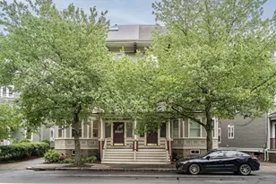 124 Chestnut St, Brookline, MA 02445 - Photo 25