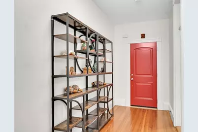 124 Chestnut St #1, Brookline, MA 02445 - Photo 5