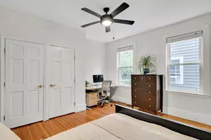124 Chestnut St, Brookline, MA 02445 - Photo 17