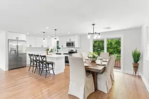 9 Pavia Pl, Framingham, MA 01702 - Photo 7