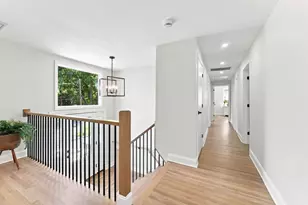 9 Pavia Pl, Framingham, MA 01702 - Photo 17
