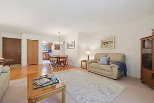 74 Highwood Dr, Franklin, MA 02038 - Photo 5