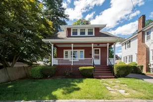 10 Elmlawn Rd, Braintree, MA 02184 - Photo 1
