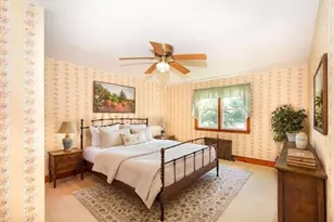 10 Elmlawn Rd, Braintree, MA 02184 - Photo 17
