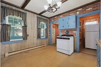 19 Irving St, Spencer, MA 01562 - Photo 7
