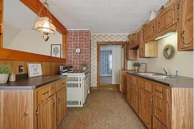 19 Irving St, Spencer, MA 01562 - Photo 19