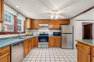 515 Lake Ave, Worcester, MA 01604 - Photo 5