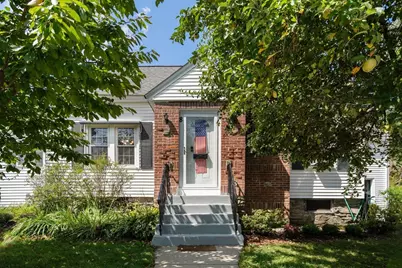 8 Cardinal, Worcester, MA 01602 - Photo 1