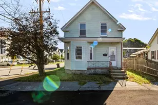 112 Quebec St, Lowell, MA 01852 - Photo 1