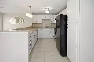 84 Perkins Ct, Haverhill, MA 01832 - Photo 9