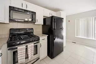 84 Perkins Ct, Haverhill, MA 01832 - Photo 11