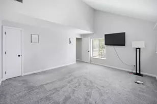 84 Perkins Ct, Haverhill, MA 01832 - Photo 23