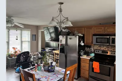 16 Kaveney St, Chicopee, MA 01020 - Photo 23