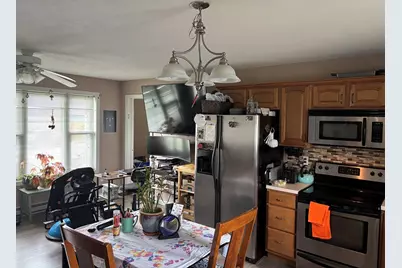 16 Kaveney St, Chicopee, MA 01020 - Photo 23