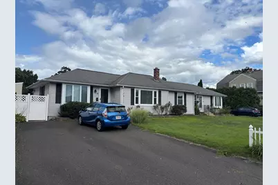 16 Kaveney St, Chicopee, MA 01020 - Photo 1