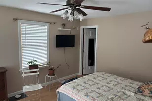 16 Kaveney St, Chicopee, MA 01020 - Photo 21