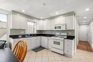 93 Easton St, Boston, MA 02134 - Photo 9