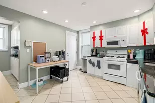 93 Easton St, Boston, MA 02134 - Photo 27